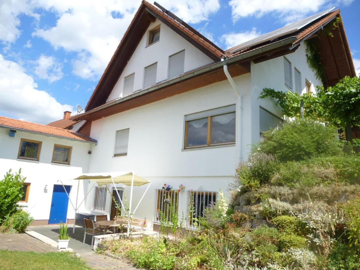 Ferienwohnung Jung Im Johannisborn Saarburg Dış mekan fotoğraf